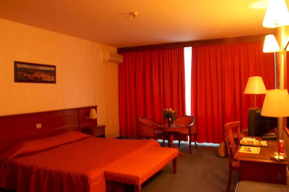 Maxi Park Hotel & Spa Sofia 4*,  Bulgaria